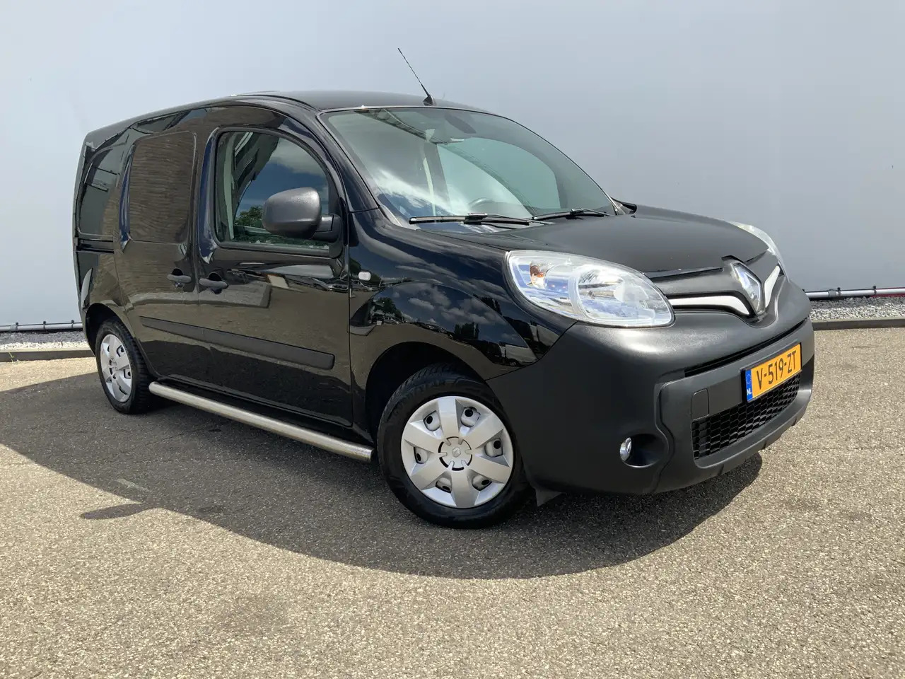 Mały samochód dostawczy Renault Kangoo 1.5 dCi 90 Energy Comfort Plus .Sortimo Kasten Com: zdjęcie 19 Mały samochód dostawczy Renault Kangoo 1.5 dCi 90 Energy Comfort Plus .Sortimo Kasten Com: zdjęcie 19