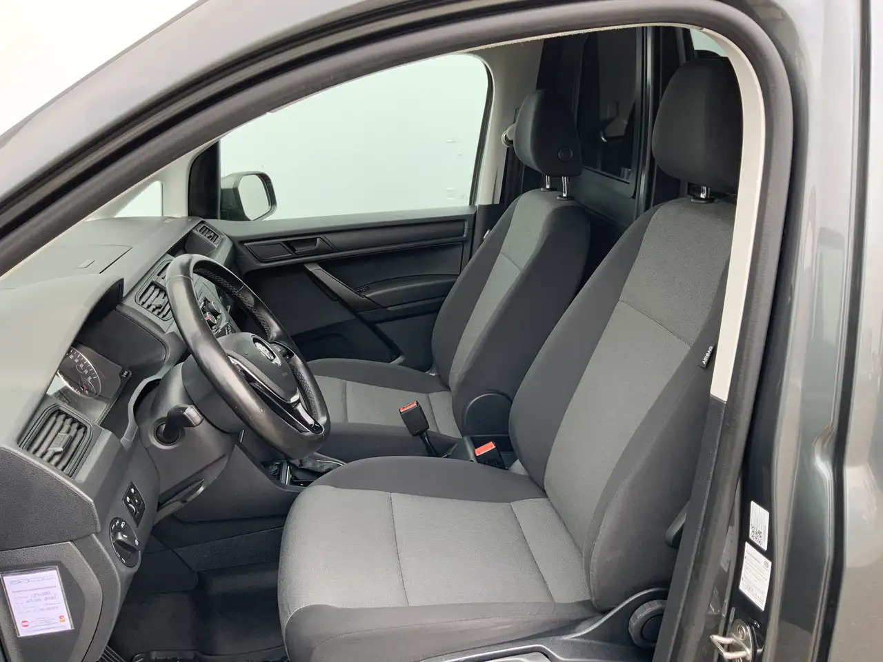 Volkswagen Caddy 2.0 TDI L2H1 AUTOMAAT BMT Maxi Exclusive Edition A - Mały samochód dostawczy: zdjęcie 4 Volkswagen Caddy 2.0 TDI L2H1 AUTOMAAT BMT Maxi Exclusive Edition A - Mały samochód dostawczy: zdjęcie 4