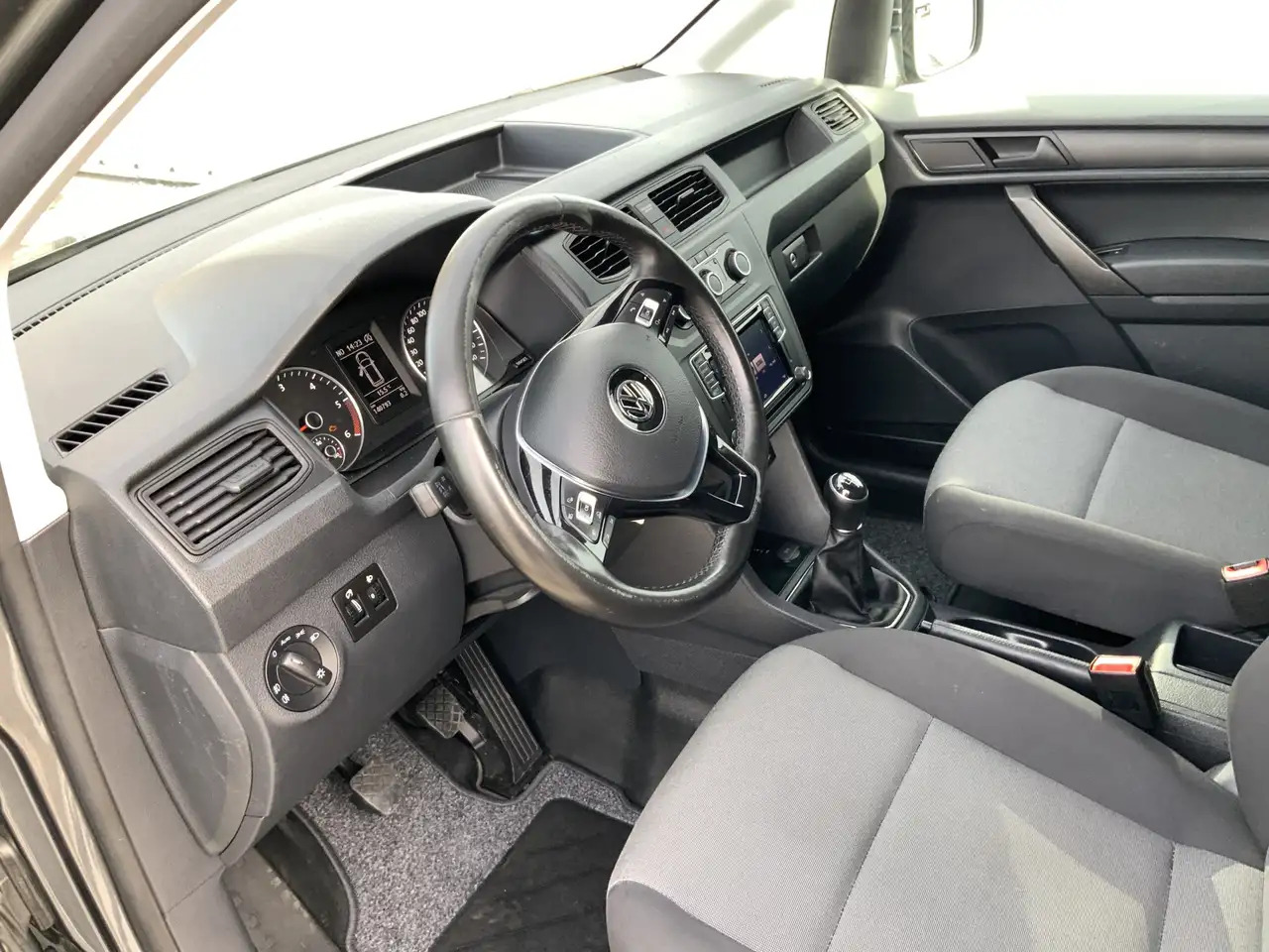 Volkswagen Caddy 2.0 TDI L2H1 BMT Maxi Exclusive Edtion Airco Navi - Mały samochód dostawczy: zdjęcie 5 Volkswagen Caddy 2.0 TDI L2H1 BMT Maxi Exclusive Edtion Airco Navi - Mały samochód dostawczy: zdjęcie 5