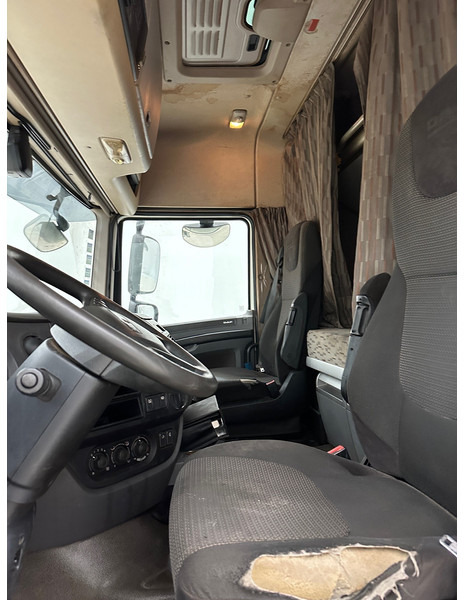 Ciągnik siodłowy DAF XF 460 Space Cab: zdjęcie 9