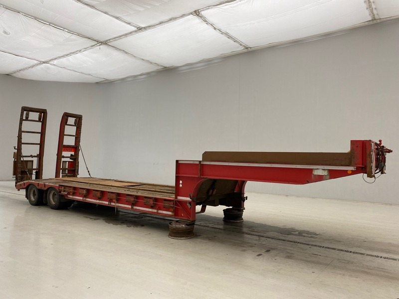 GHEYSEN & VERPOORT Low bed trailer - Naczepa niskopodwoziowa: zdjęcie 4 GHEYSEN & VERPOORT Low bed trailer - Naczepa niskopodwoziowa: zdjęcie 4