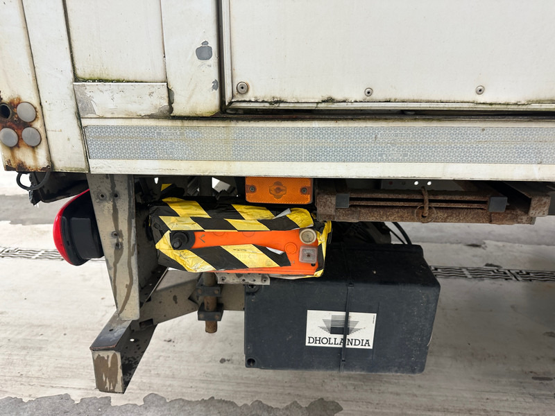 Renault D12 - Samochód ciężarowy furgon: zdjęcie 5 Renault D12 - Samochód ciężarowy furgon: zdjęcie 5