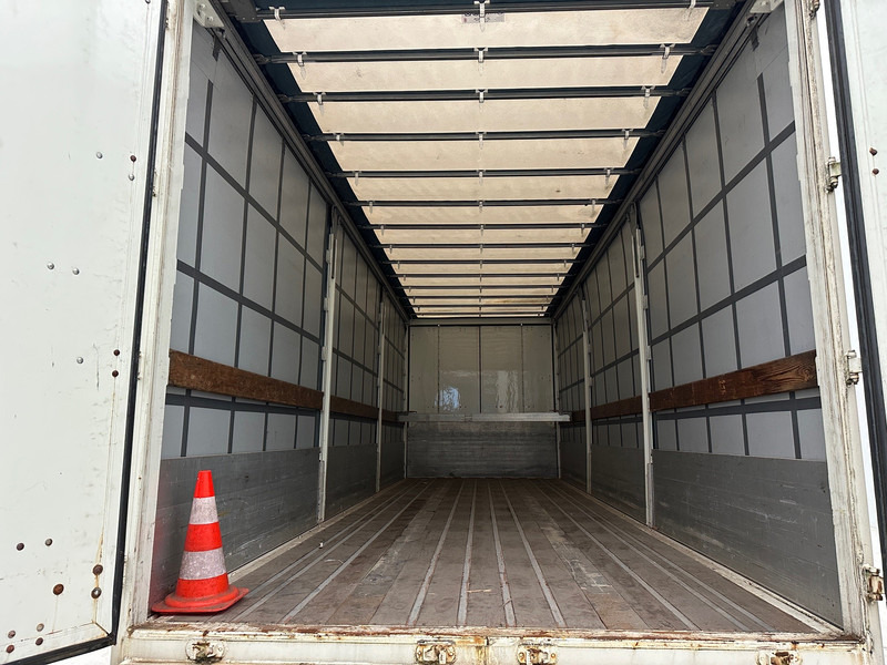 Renders Schuifzeilen - Przyczepa z plandeką: zdjęcie 5 Renders Schuifzeilen - Przyczepa z plandeką: zdjęcie 5