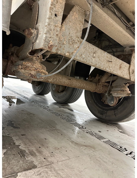 Robuste Kaiser 60 cub in alu - Naczepa wywrotka: zdjęcie 4 Robuste Kaiser 60 cub in alu - Naczepa wywrotka: zdjęcie 4