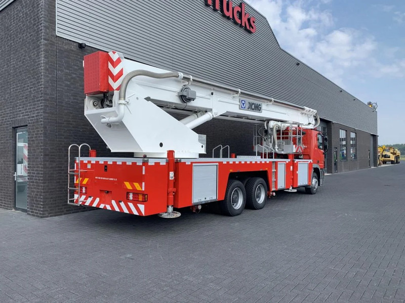 Mercedes-Benz Actros 3332 6X4 XCMG DG53C FIRE FIGTHING PLATFORM 53 METER - Samochód ciężarowy: zdjęcie 5 Mercedes-Benz Actros 3332 6X4 XCMG DG53C FIRE FIGTHING PLATFORM 53 METER - Samochód ciężarowy: zdjęcie 5