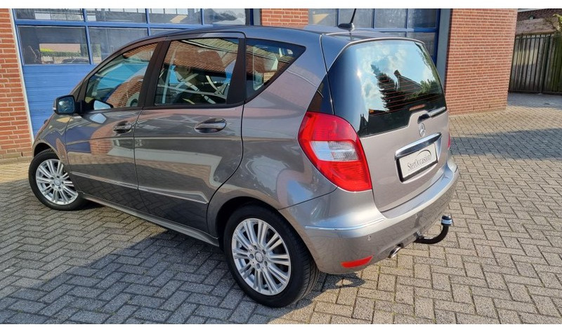 Mercedes-Benz A-Klasse A160 Automaat Elegance.airco.trekhaak. - Hatchback: zdjęcie 2 Mercedes-Benz A-Klasse A160 Automaat Elegance.airco.trekhaak. - Hatchback: zdjęcie 2