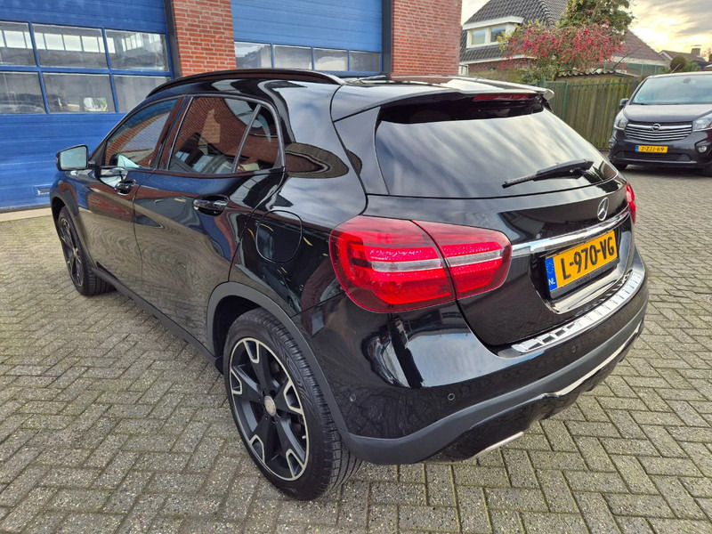 Mercedes-Benz GLA 180 AMG AUTOMAAT. Night Edition Plus 175pk - Samochód osobowy: zdjęcie 4 Mercedes-Benz GLA 180 AMG AUTOMAAT. Night Edition Plus 175pk - Samochód osobowy: zdjęcie 4