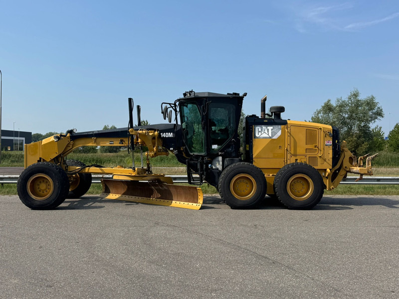 Caterpillar 140M3 - Równiarka: zdjęcie 1 Caterpillar 140M3 - Równiarka: zdjęcie 1