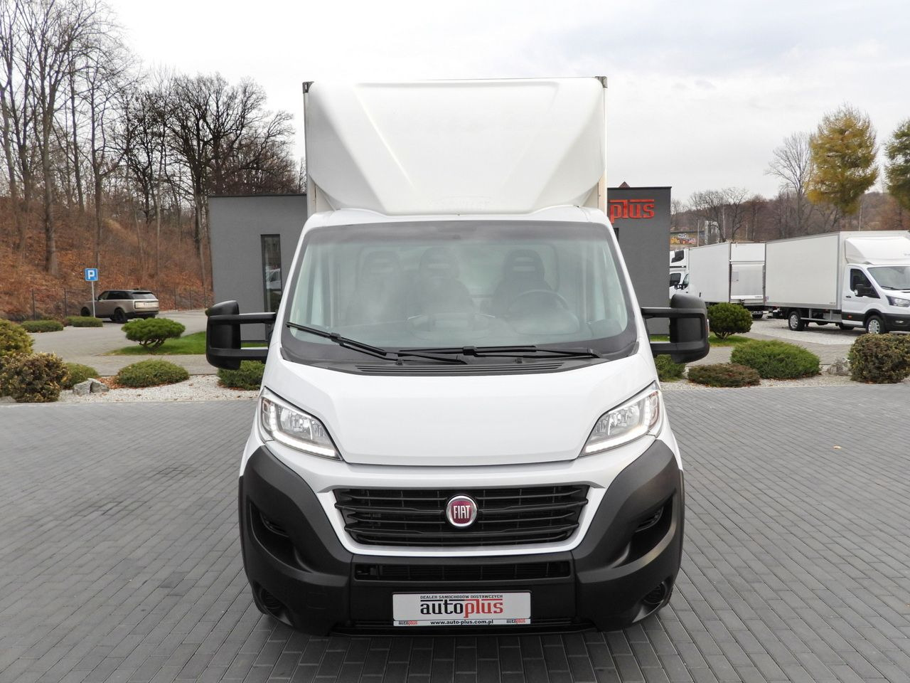 FIAT DUCATO BOX LIFT 8 PALLETS CRUISE CONTROL NAVIGATION LED LIGHTS AIR CONDITIONING 130HP - Dostawczy kontener: zdjęcie 5 FIAT DUCATO BOX LIFT 8 PALLETS CRUISE CONTROL NAVIGATION LED LIGHTS AIR CONDITIONING 130HP - Dostawczy kontener: zdjęcie 5