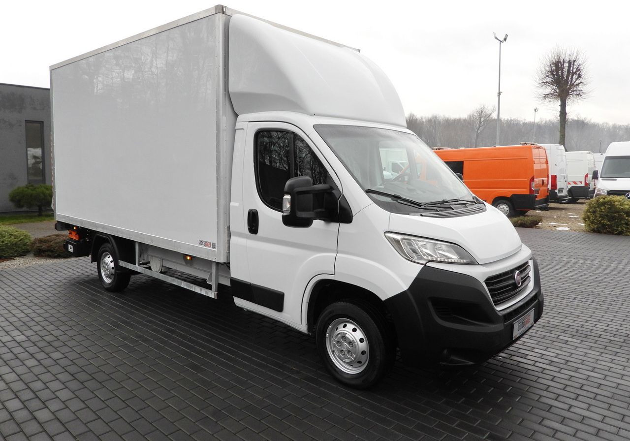 FIAT DUCATO BOX LIFT 8 PALLETS CRUISE CONTROL NAVIGATION LED LIGHTS AIR CONDITIONING 130HP - Dostawczy kontener: zdjęcie 4 FIAT DUCATO BOX LIFT 8 PALLETS CRUISE CONTROL NAVIGATION LED LIGHTS AIR CONDITIONING 130HP - Dostawczy kontener: zdjęcie 4