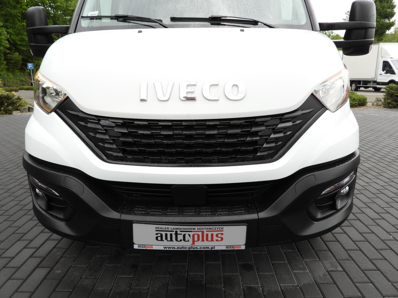 Samochód dostawczy plandeka IVECO DAILY  35S18 TARPAULIN 10 PALLETS WEBASTO CRUISE CONTROL AIR CONDITIONING  180HP: zdjęcie 14