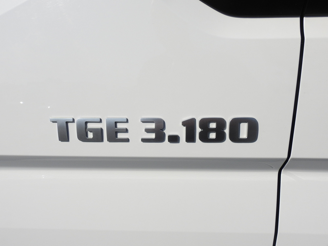 Samochód dostawczy plandeka MAN TGE TARPAULIN 10 PALLETS AIR CONDITIONING  180HP: zdjęcie 22