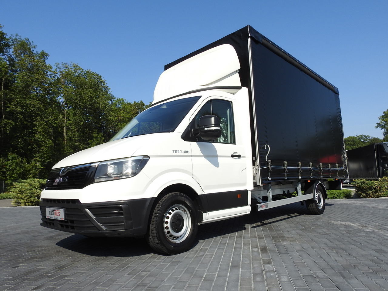 Samochód dostawczy plandeka MAN TGE TARPAULIN 10 PALLETS AIR CONDITIONING  180HP: zdjęcie 19