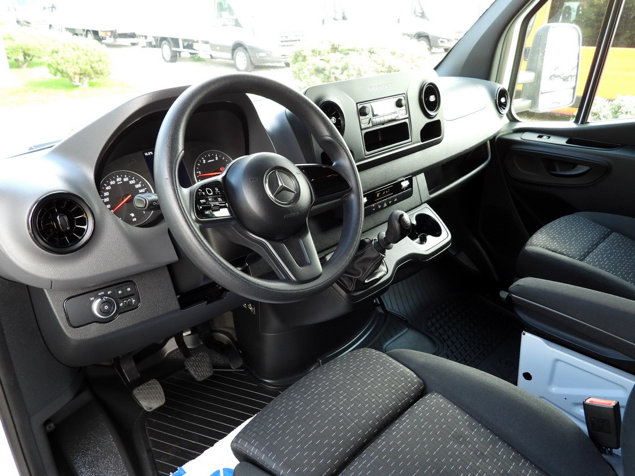 MERCEDES SPRINTER 316 TARPAULIN 8 PALLETS WEBASTO CRUISE CONTROL AIR CONDITIONING 160HP - Samochód dostawczy plandeka: zdjęcie 2 MERCEDES SPRINTER 316 TARPAULIN 8 PALLETS WEBASTO CRUISE CONTROL AIR CONDITIONING 160HP - Samochód dostawczy plandeka: zdjęcie 2