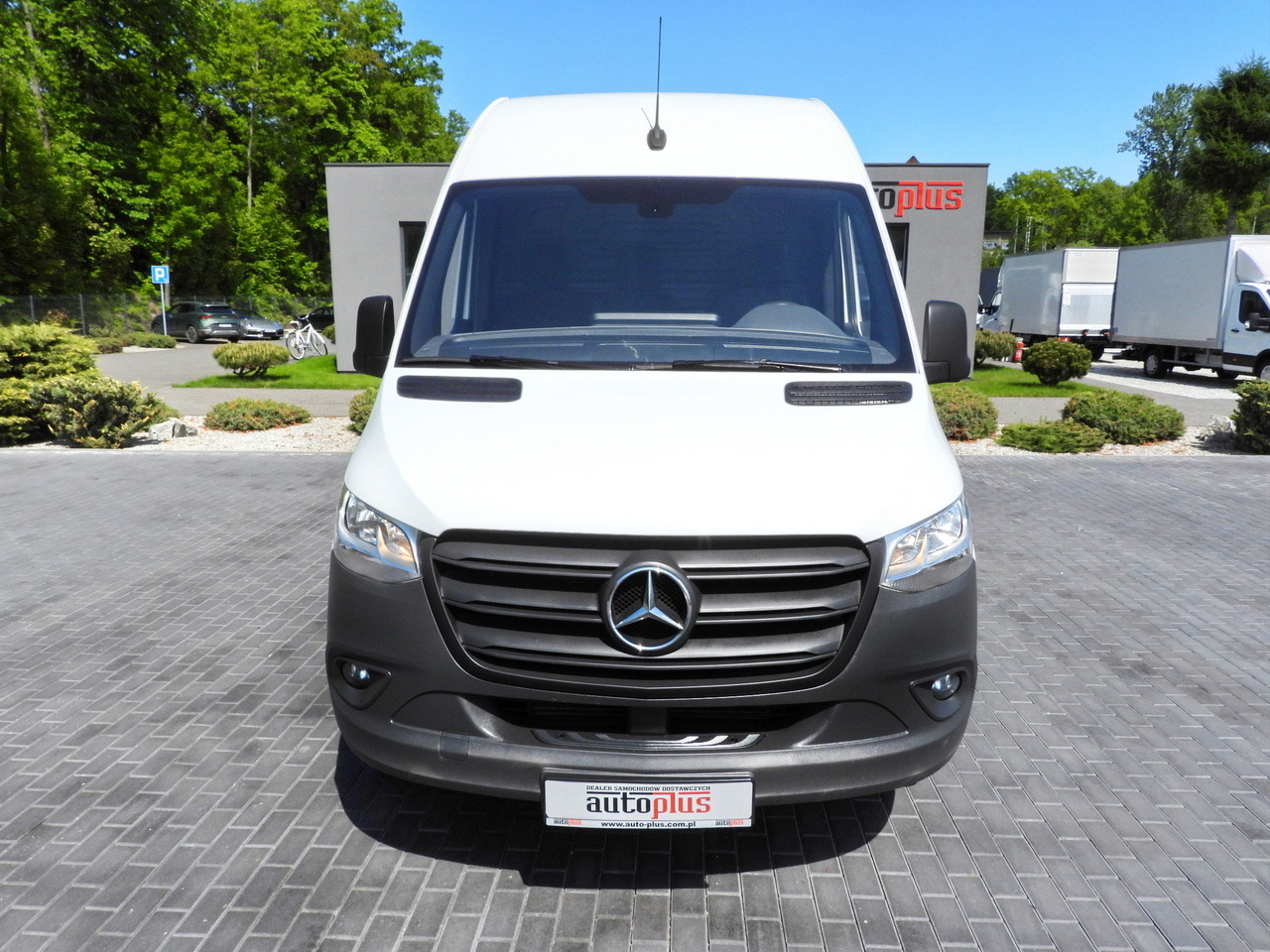 MERCEDES SPRINTER 316 VAN AIR CONDITIONING 165HP - Furgon: zdjęcie 5 MERCEDES SPRINTER 316 VAN AIR CONDITIONING 165HP - Furgon: zdjęcie 5