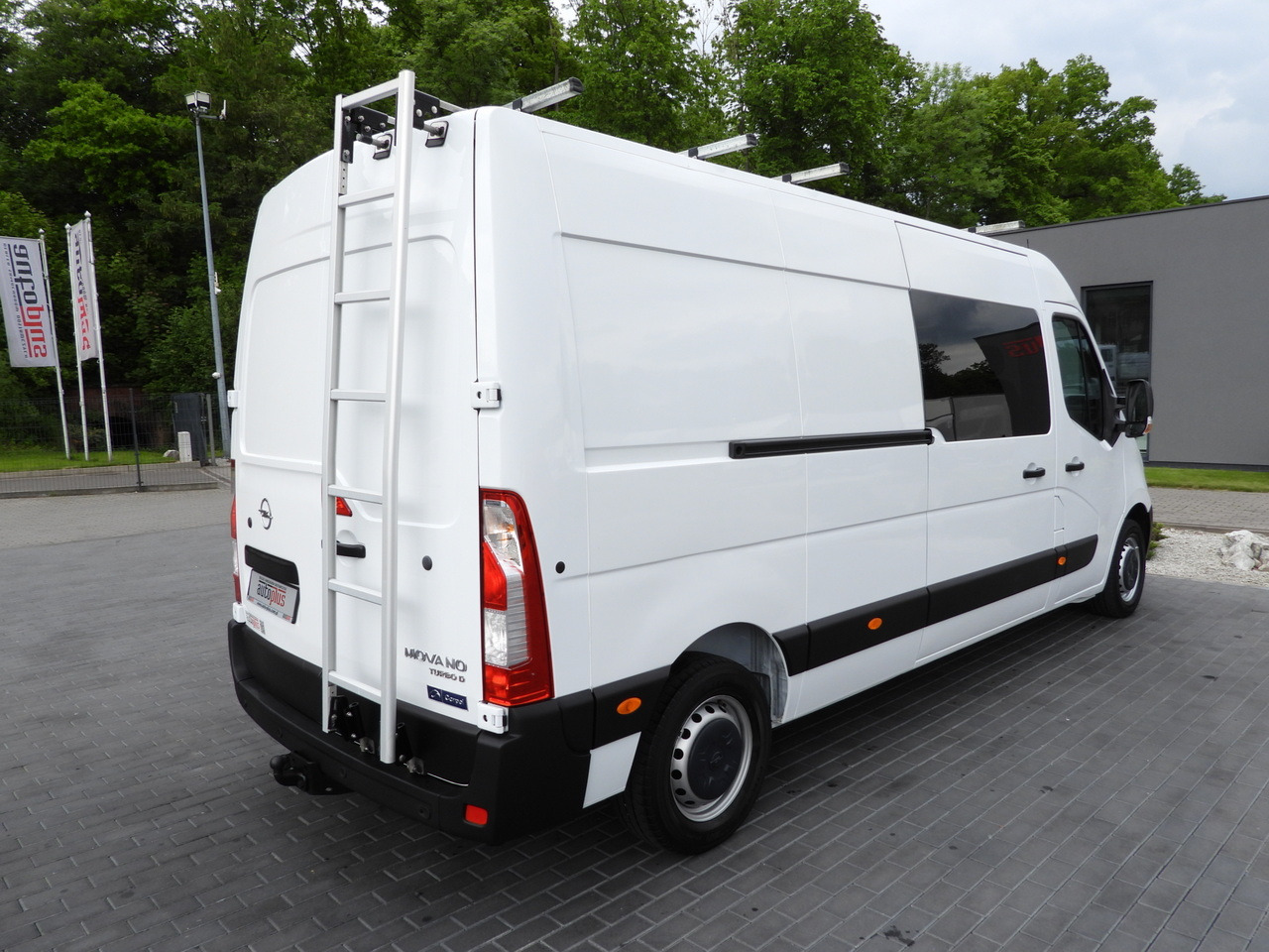 Furgon OPEL MOVANO BOX DELIVERY VAN 7 SEATS CRUISE CONTROL LED LIGHTS AIR CONDITIONING 135HP: zdjęcie 14 Furgon OPEL MOVANO BOX DELIVERY VAN 7 SEATS CRUISE CONTROL LED LIGHTS AIR CONDITIONING 135HP: zdjęcie 14