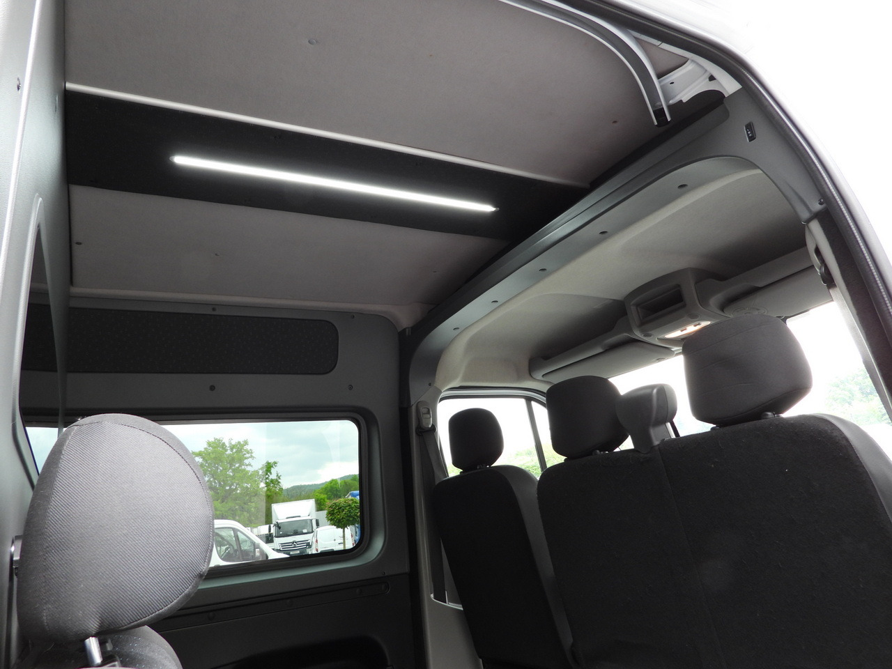 Furgon OPEL MOVANO BOX DELIVERY VAN 7 SEATS CRUISE CONTROL LED LIGHTS AIR CONDITIONING 135HP: zdjęcie 39 Furgon OPEL MOVANO BOX DELIVERY VAN 7 SEATS CRUISE CONTROL LED LIGHTS AIR CONDITIONING 135HP: zdjęcie 39