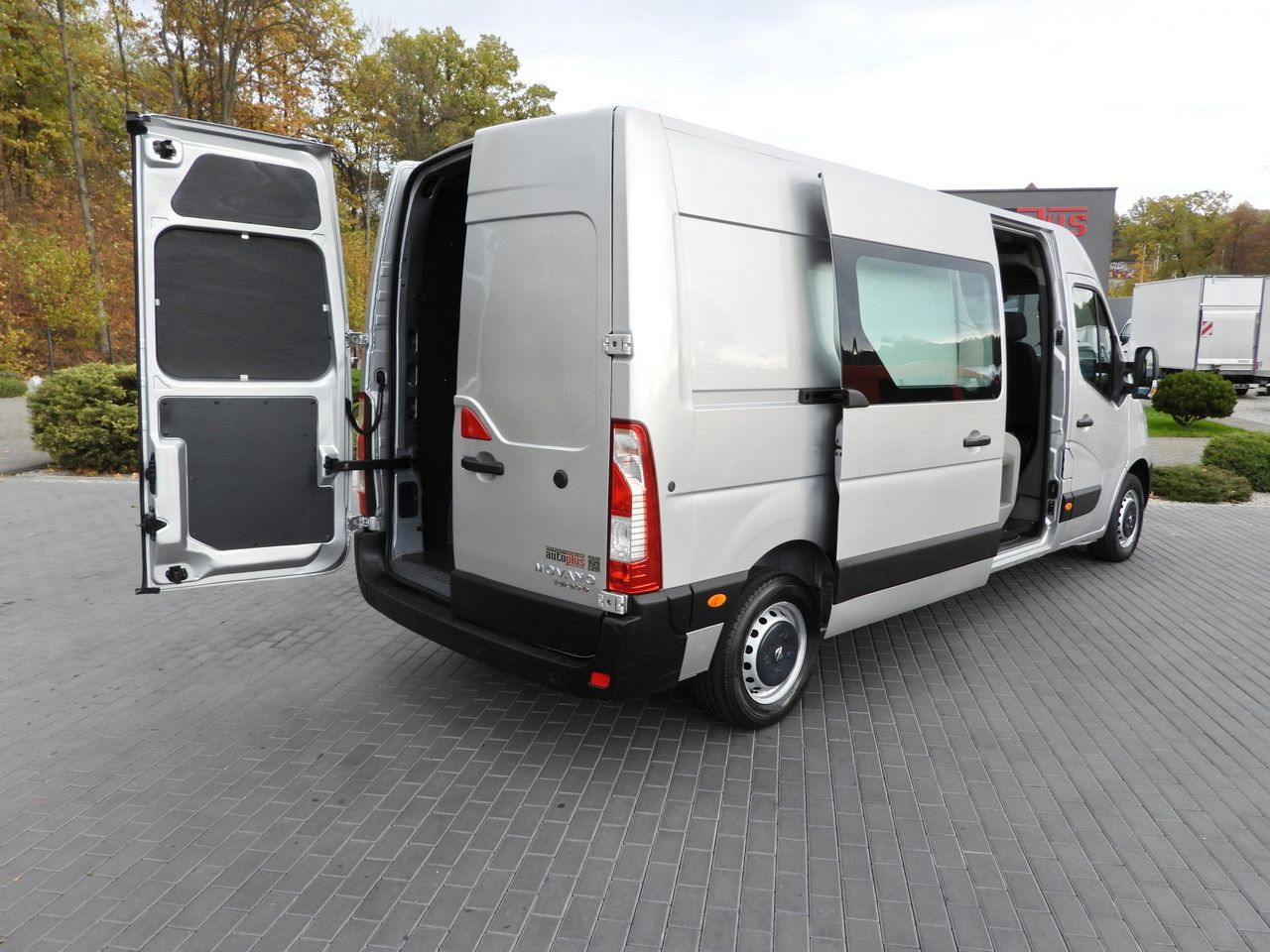 OPEL MOVANO BOX DELIVERY VAN 7 SEATS CRUISE CONTROL LED LIGHTS AIR CONDITIONING 180HP - Furgon: zdjęcie 3 OPEL MOVANO BOX DELIVERY VAN 7 SEATS CRUISE CONTROL LED LIGHTS AIR CONDITIONING 180HP - Furgon: zdjęcie 3