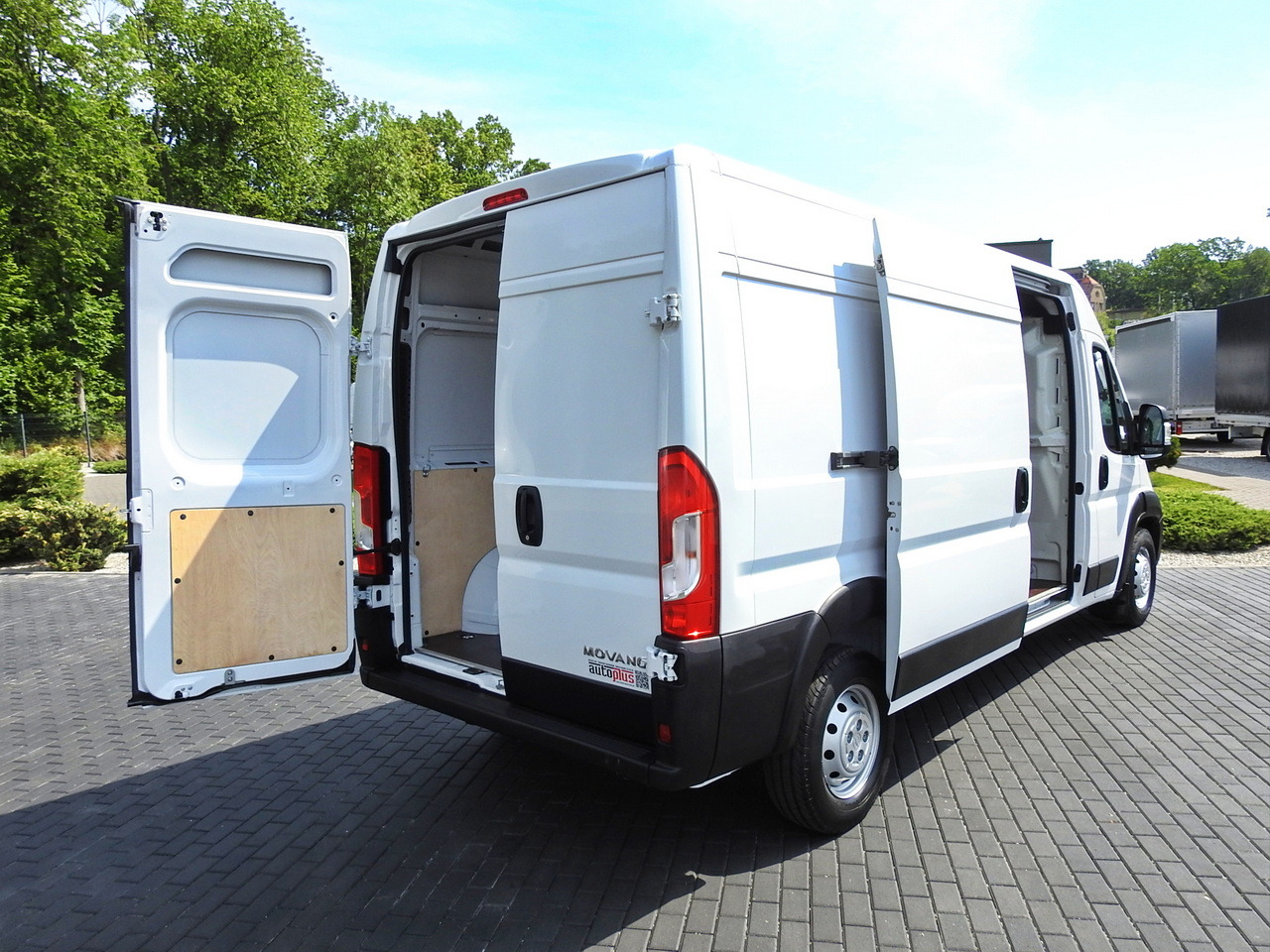 OPEL MOVANO VAN CRUISE CONTROL AIR CONDITIONING 140HP - Furgon: zdjęcie 3 OPEL MOVANO VAN CRUISE CONTROL AIR CONDITIONING 140HP - Furgon: zdjęcie 3