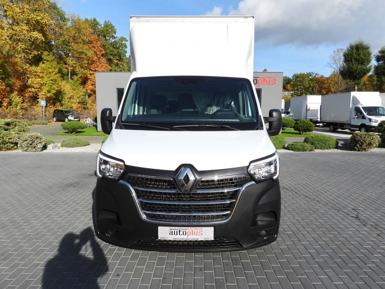 RENAULT MASTER BOX LIFT 8 PALLETS CRUISE CONTROL LED LIGHTS TWIN WHEELS AIR CONDITIONING 145HP - Dostawczy kontener: zdjęcie 5 RENAULT MASTER BOX LIFT 8 PALLETS CRUISE CONTROL LED LIGHTS TWIN WHEELS AIR CONDITIONING 145HP - Dostawczy kontener: zdjęcie 5