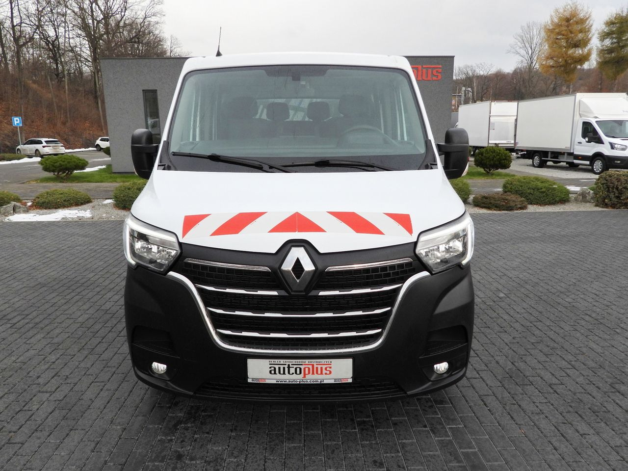 RENAULT MASTER STAKE BODY DOUBLE CABIN DOKA 6 SEATS CRUISE CONTROL NAVIGATION LED LIGHTS AIR CONDITIONING 150HP - Samochód dostawczy doka: zdjęcie 5 RENAULT MASTER STAKE BODY DOUBLE CABIN DOKA 6 SEATS CRUISE CONTROL NAVIGATION LED LIGHTS AIR CONDITIONING 150HP - Samochód dostawczy doka: zdjęcie 5