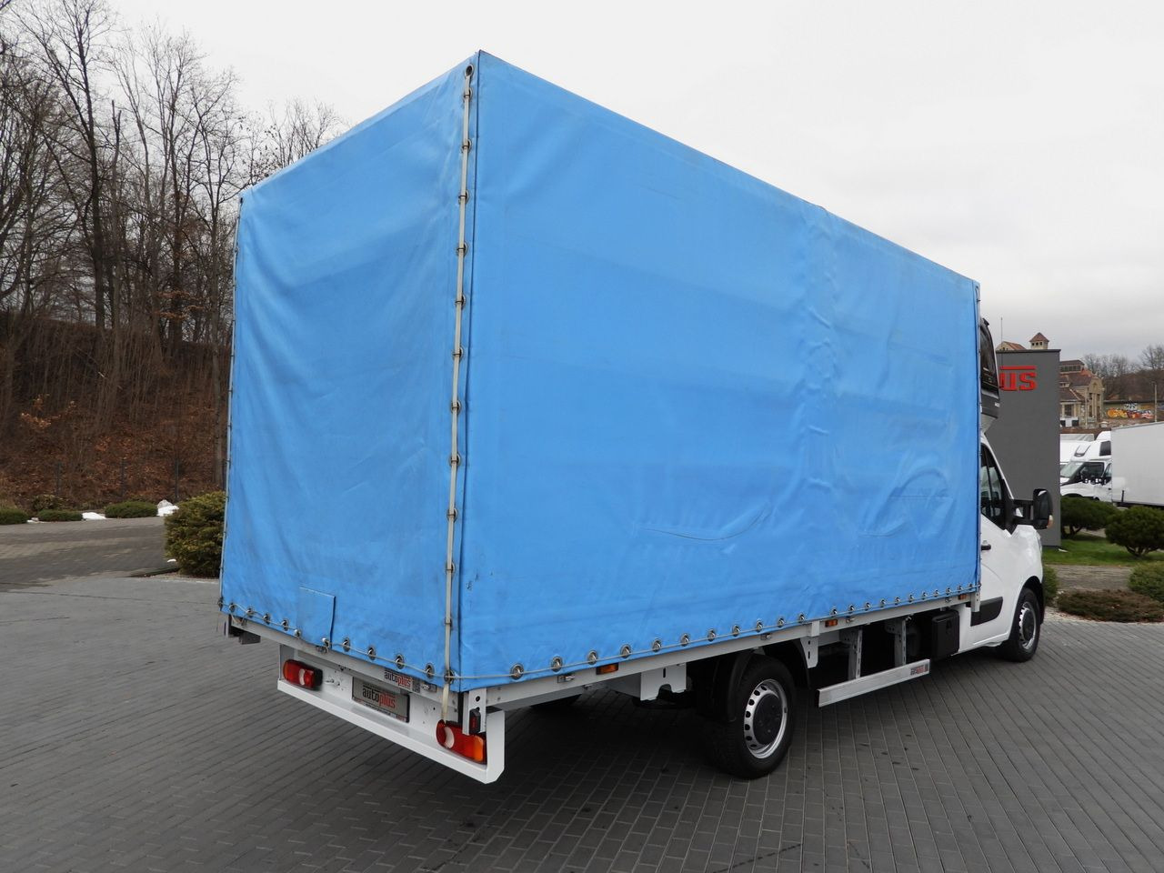 RENAULT MASTER TARPAULIN 10 PALLETS CRUISE CONTROL NAVIGATION LED LIGHTS PNEUMATICS AIR CONDITIONING 165HP - Samochód dostawczy plandeka: zdjęcie 3 RENAULT MASTER TARPAULIN 10 PALLETS CRUISE CONTROL NAVIGATION LED LIGHTS PNEUMATICS AIR CONDITIONING 165HP - Samochód dostawczy plandeka: zdjęcie 3