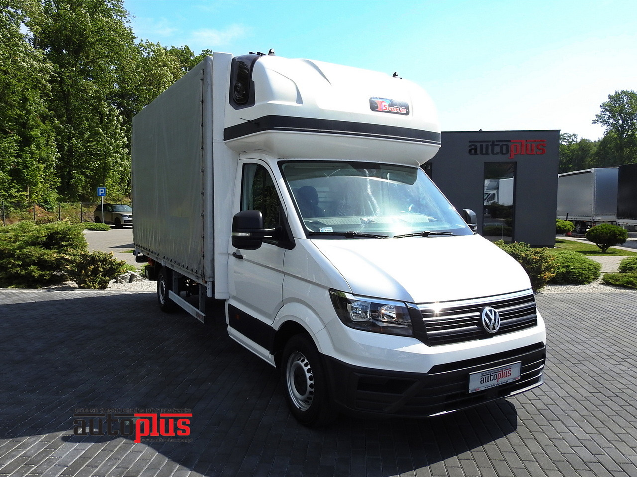 VOLKSWAGEN CRAFTER TARPAULIN LIFT 8 PALLETS WEBASTO CRUISE CONTROL 180HP - Samochód dostawczy plandeka: zdjęcie 1 VOLKSWAGEN CRAFTER TARPAULIN LIFT 8 PALLETS WEBASTO CRUISE CONTROL 180HP - Samochód dostawczy plandeka: zdjęcie 1