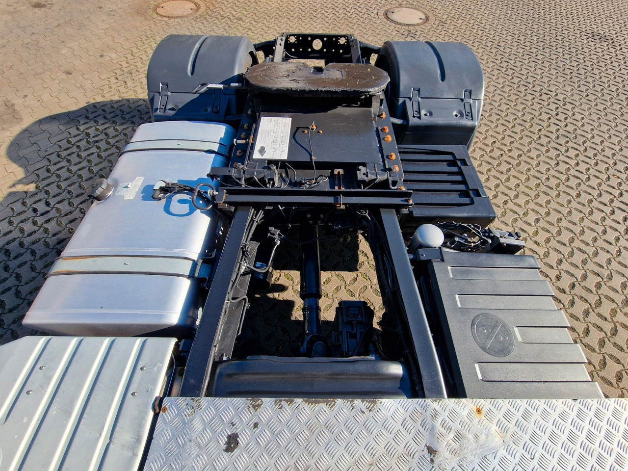 Ciągnik siodłowy MAN TGX 18.400 4X2 LLS-U / ZF Intarder / HUBKUPPLUNG: zdjęcie 10 Ciągnik siodłowy MAN TGX 18.400 4X2 LLS-U / ZF Intarder / HUBKUPPLUNG: zdjęcie 10