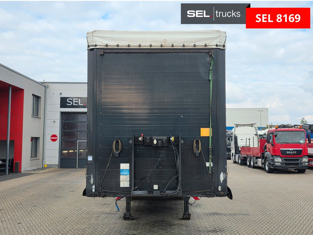 Kögel SN 24 / Coilmulde / verbreiterbar - Naczepa plandeka: zdjęcie 3 Kögel SN 24 / Coilmulde / verbreiterbar - Naczepa plandeka: zdjęcie 3