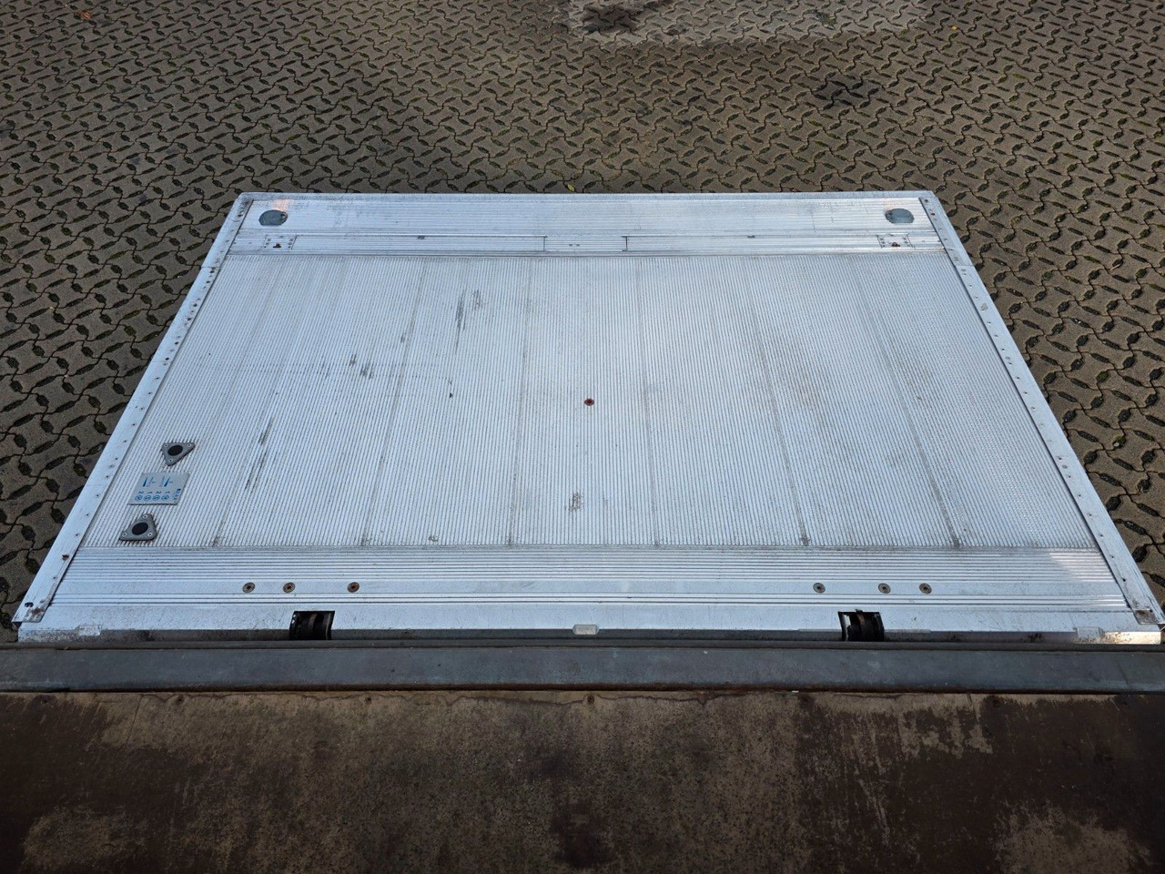 Samochód ciężarowy furgon MAN TGL 12.220 4x2 BL / Ladebordwand: zdjęcie 15 Samochód ciężarowy furgon MAN TGL 12.220 4x2 BL / Ladebordwand: zdjęcie 15