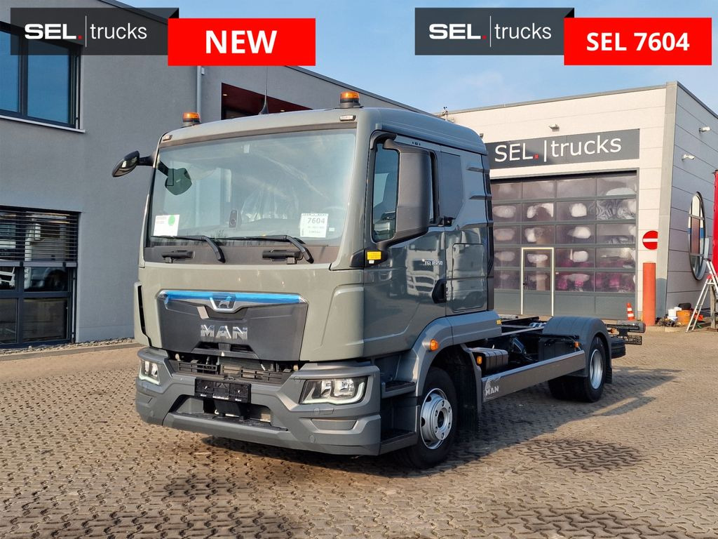 MAN TGL 8.250 4x2 BB / Nebenabtrieb/NEU/Euro 6E MAN TGL 8.250 4x2 BB / Nebenabtrieb/NEU/Euro 6E - Samochód ciężarowe pod zabudowę: zdjęcie 1 MAN TGL 8.250 4x2 BB / Nebenabtrieb/NEU/Euro 6E MAN TGL 8.250 4x2 BB / Nebenabtrieb/NEU/Euro 6E - Samochód ciężarowe pod zabudowę: zdjęcie 1