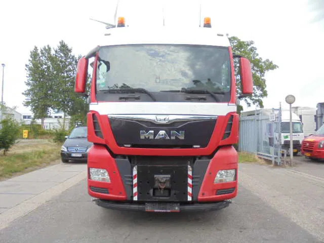 MAN TGX 33.480 6X4 Manual Gearbox Retarder - Ciągnik siodłowy: zdjęcie 2 MAN TGX 33.480 6X4 Manual Gearbox Retarder - Ciągnik siodłowy: zdjęcie 2
