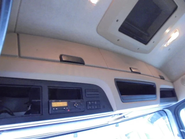 Ciągnik siodłowy Mercedes-Benz Actros 1842 LS EUR6: zdjęcie 10 Ciągnik siodłowy Mercedes-Benz Actros 1842 LS EUR6: zdjęcie 10