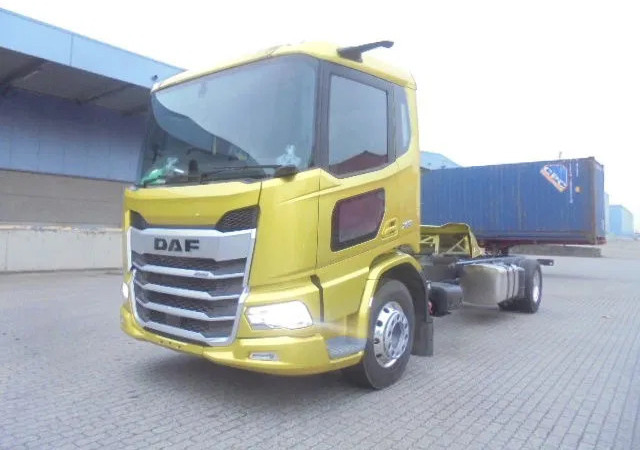 DAF XD 260 FA DEMO RHD - Samochód ciężarowe pod zabudowę: zdjęcie 1 DAF XD 260 FA DEMO RHD - Samochód ciężarowe pod zabudowę: zdjęcie 1