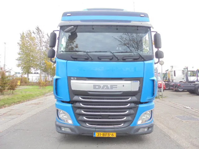 DAF XF 410 6X2 NL TRUCK TUV 03-26 - Samochód ciężarowy plandeka: zdjęcie 2 DAF XF 410 6X2 NL TRUCK TUV 03-26 - Samochód ciężarowy plandeka: zdjęcie 2