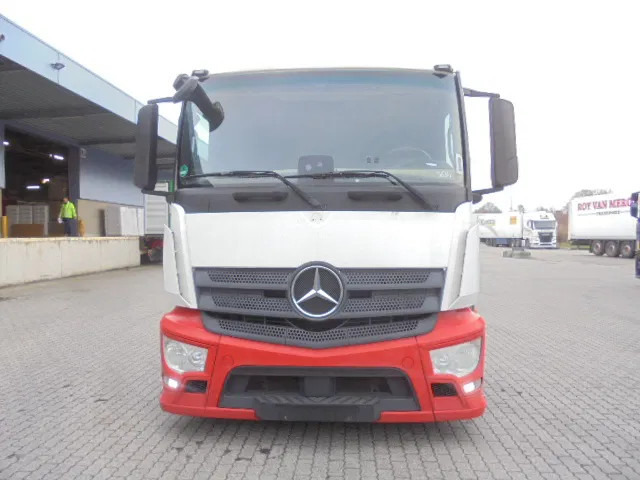 Mercedes-Benz Actros 2340 LL 6X2 - Ciężarówka do przewozu samochodów: zdjęcie 2 Mercedes-Benz Actros 2340 LL 6X2 - Ciężarówka do przewozu samochodów: zdjęcie 2
