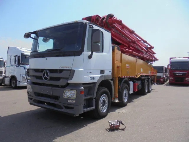 Mercedes-Benz Actros 4144 8X4 SANY 56M BETONPOMP - Pompa do betonu: zdjęcie 2 Mercedes-Benz Actros 4144 8X4 SANY 56M BETONPOMP - Pompa do betonu: zdjęcie 2