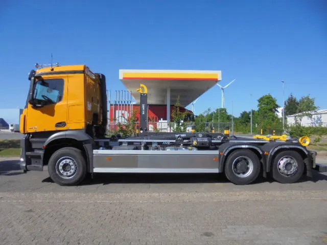 Mercedes-Benz Arocs 2848 NEW - Ciężarówka hakowiec: zdjęcie 4 Mercedes-Benz Arocs 2848 NEW - Ciężarówka hakowiec: zdjęcie 4