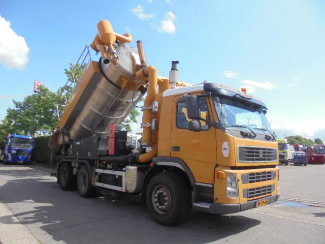 Terberg FM 1450 6X4 - Samochód asenizacyjny: zdjęcie 3 Terberg FM 1450 6X4 - Samochód asenizacyjny: zdjęcie 3