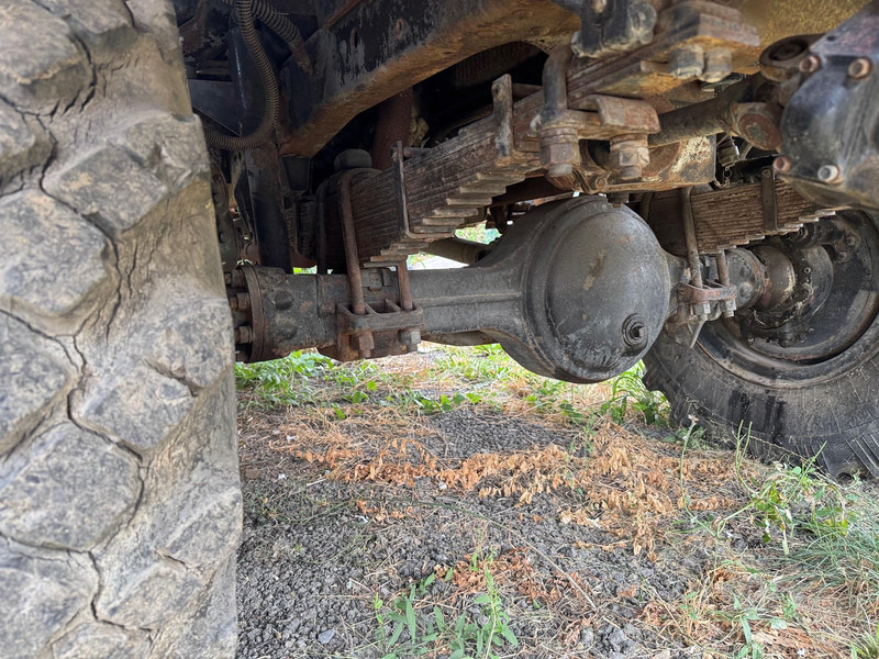 ZIL 131, 6X6 - Samochód ciężarowe pod zabudowę: zdjęcie 3 ZIL 131, 6X6 - Samochód ciężarowe pod zabudowę: zdjęcie 3