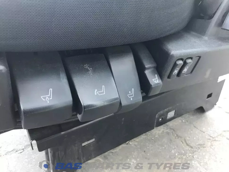 Scania R-Serie NextGen Chauffeursstoel Scania 2421529 - Siedzenie do Samochodów ciężarowych: zdjęcie 5 Scania R-Serie NextGen Chauffeursstoel Scania 2421529 - Siedzenie do Samochodów ciężarowych: zdjęcie 5