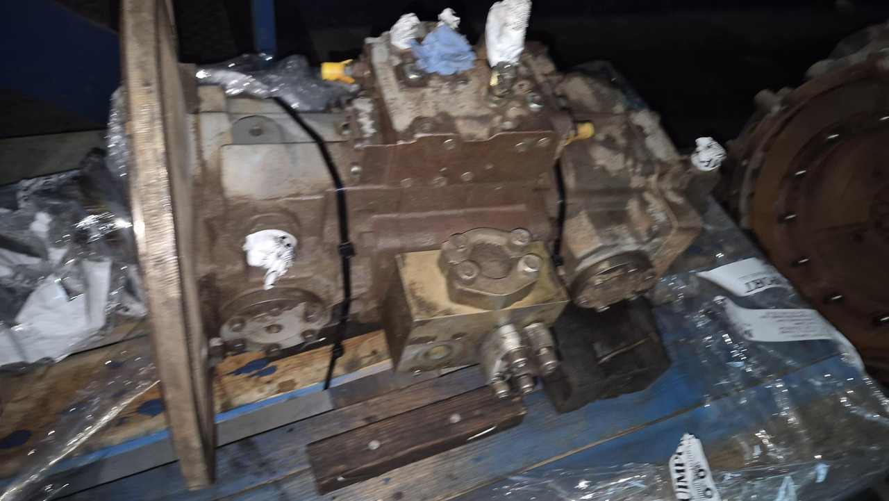 BOMBA LIEBHERR LPVD107 - Pompa hydrauliczna do Maszyn budowlanych: zdjęcie 2 BOMBA LIEBHERR LPVD107 - Pompa hydrauliczna do Maszyn budowlanych: zdjęcie 2