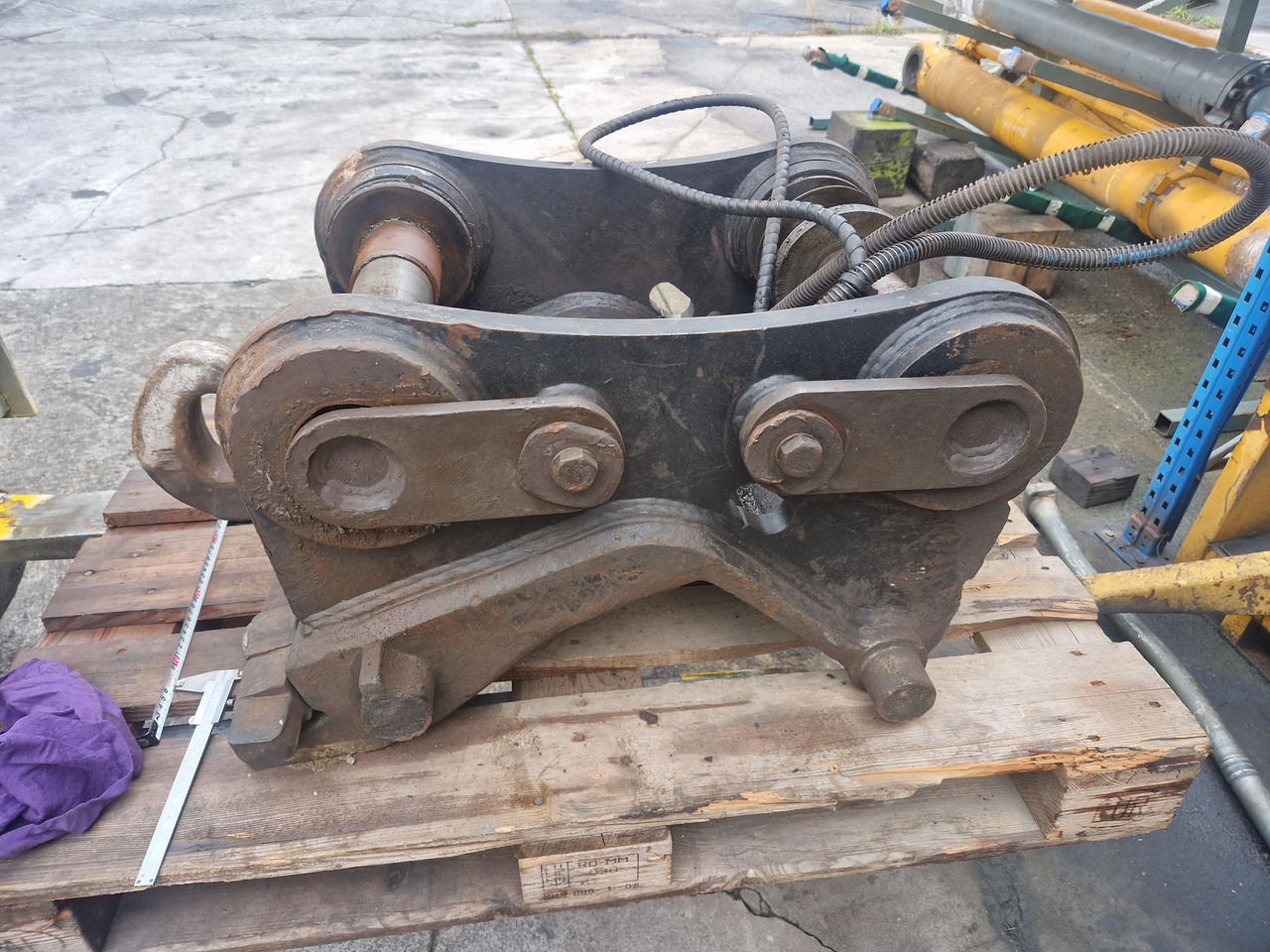 ENGANCHE RAPIDO HIDRAULICO CAT CW40 - Szybkozłącza do Maszyn budowlanych: zdjęcie 1 ENGANCHE RAPIDO HIDRAULICO CAT CW40 - Szybkozłącza do Maszyn budowlanych: zdjęcie 1