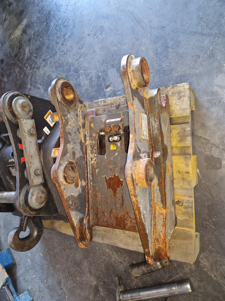 ENGANCHE RAPIDO HIDRAULICO SMT - Szybkozłącza do Maszyn budowlanych: zdjęcie 4 ENGANCHE RAPIDO HIDRAULICO SMT - Szybkozłącza do Maszyn budowlanych: zdjęcie 4