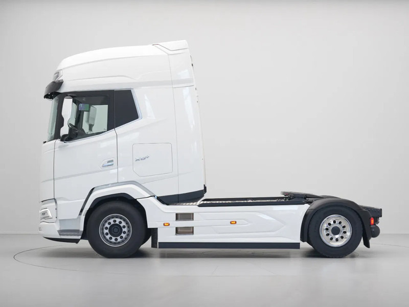 DAF XG+ 530 FT EXCLUSIVE AUDIO - INTARDER FULL AIR SUSPENSION - Ciągnik siodłowy: zdjęcie 3 DAF XG+ 530 FT EXCLUSIVE AUDIO - INTARDER FULL AIR SUSPENSION - Ciągnik siodłowy: zdjęcie 3