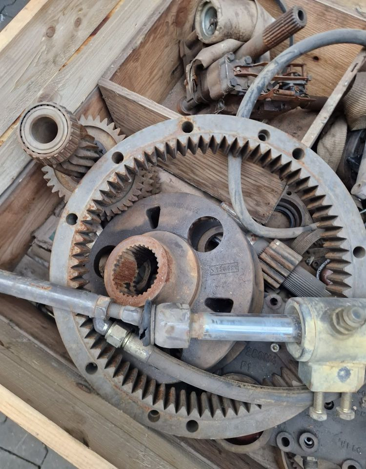 Części do Ciągnika Massey Ferguson MF 3000, 6000 Części do skrzyni biegów - Skrzynia biegów i części do Maszyn rolniczych: zdjęcie 5 Części do Ciągnika Massey Ferguson MF 3000, 6000 Części do skrzyni biegów - Skrzynia biegów i części do Maszyn rolniczych: zdjęcie 5