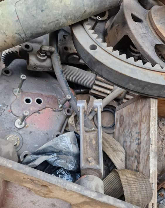 Części do Ciągnika Massey Ferguson MF 3000, 6000 Części do skrzyni biegów - Skrzynia biegów i części do Maszyn rolniczych: zdjęcie 4 Części do Ciągnika Massey Ferguson MF 3000, 6000 Części do skrzyni biegów - Skrzynia biegów i części do Maszyn rolniczych: zdjęcie 4