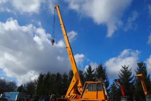 Dźwig Demag V72 1991 Dźwig żuraw Demag V72 12T 13m - Dźwig samojezdny: zdjęcie 1 Dźwig Demag V72 1991 Dźwig żuraw Demag V72 12T 13m - Dźwig samojezdny: zdjęcie 1