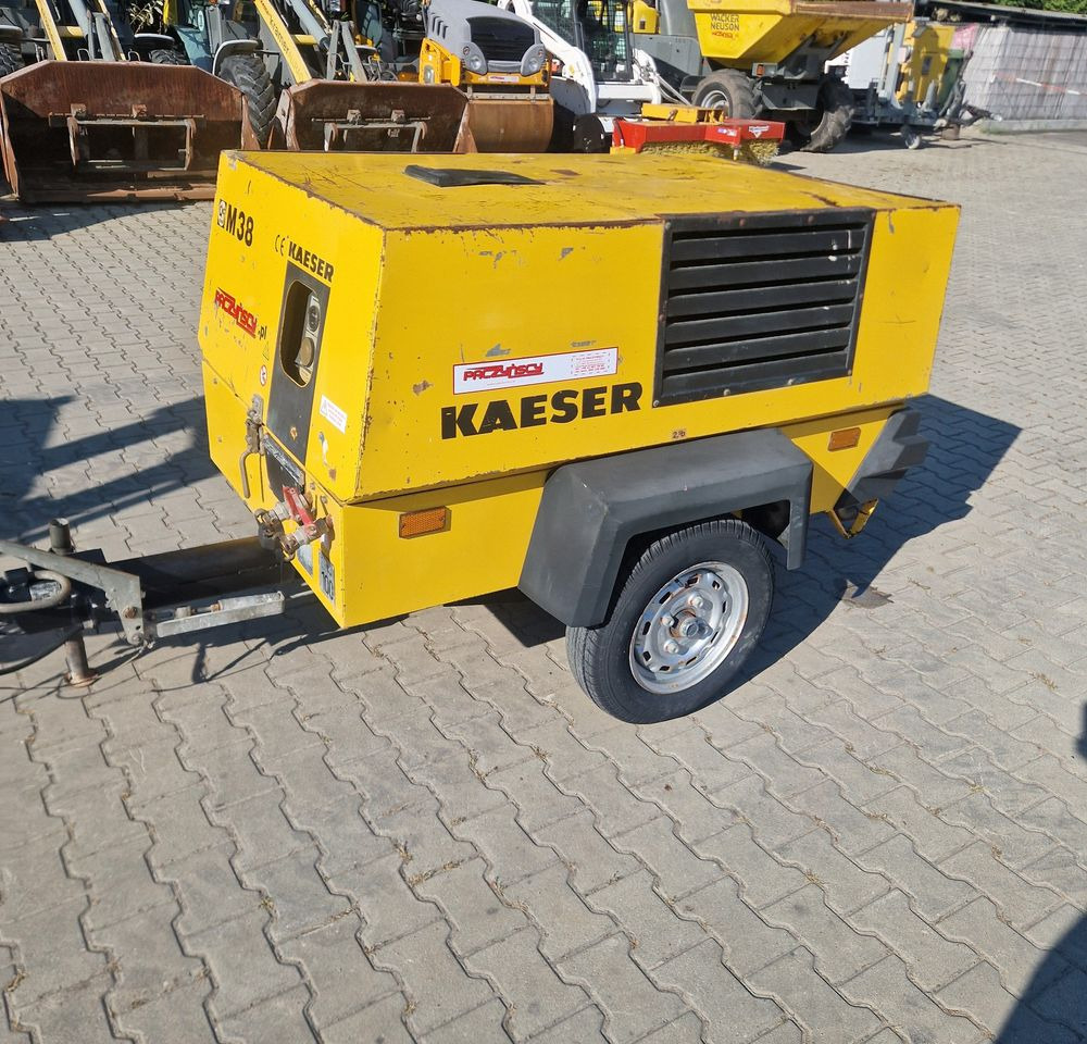 Kompresor Kaeser Kaeser M38 1999 Kompresor sprężarka śrubowa - Sprężarka powietrza: zdjęcie 1 Kompresor Kaeser Kaeser M38 1999 Kompresor sprężarka śrubowa - Sprężarka powietrza: zdjęcie 1