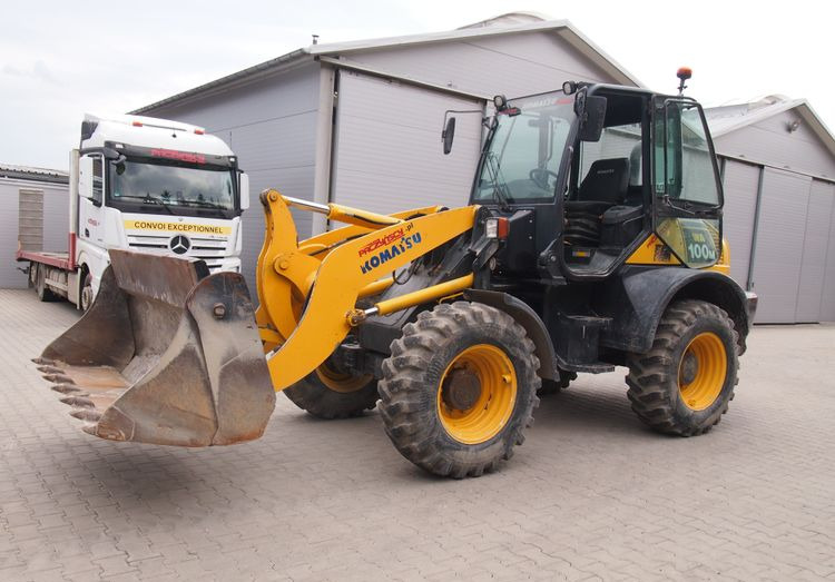 Ładowarka Komatsu WA100-6 2012 Ładowarka Komatsu WA 100-6 - Ładowarka kołowa: zdjęcie 4 Ładowarka Komatsu WA100-6 2012 Ładowarka Komatsu WA 100-6 - Ładowarka kołowa: zdjęcie 4